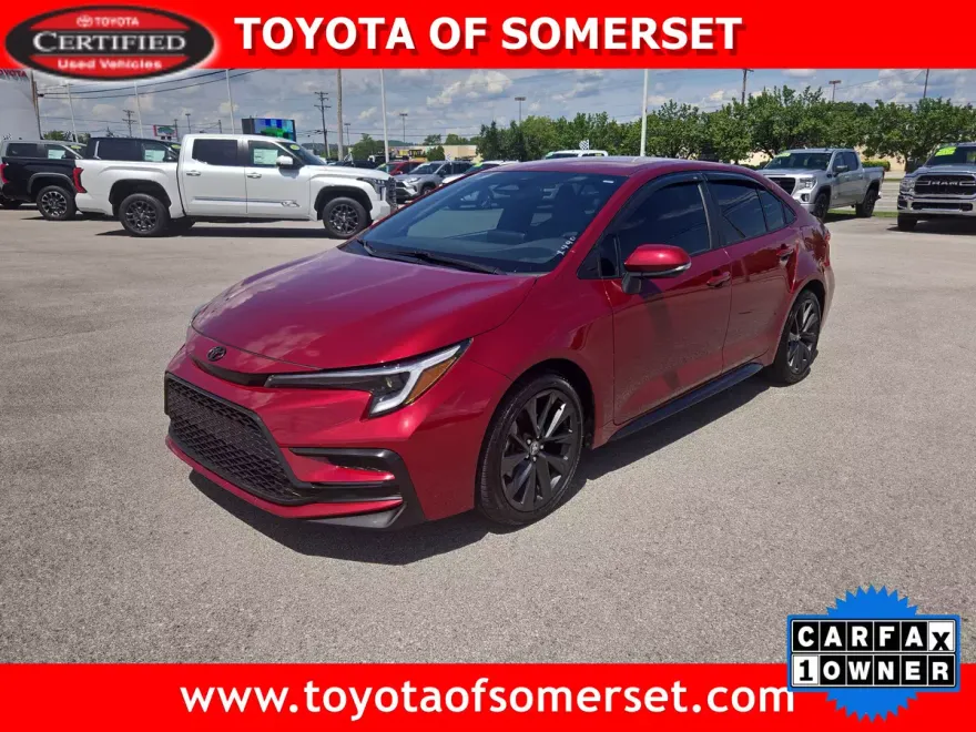 2024 Toyota Corolla SE photo 1