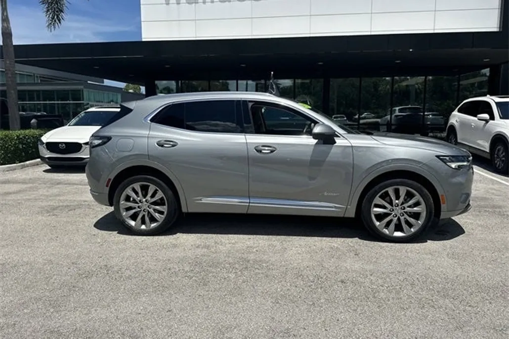 2023 Buick Envision Avenir photo 1