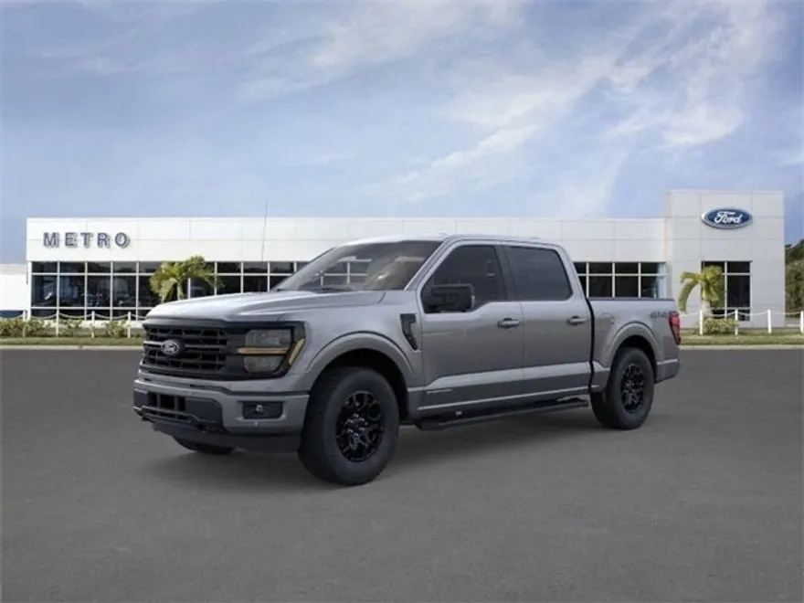 2025 Ford F-150 XLT photo 1