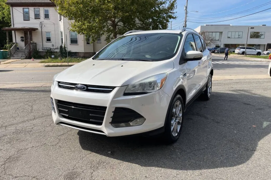 2016 Ford Escape Titanium photo 1
