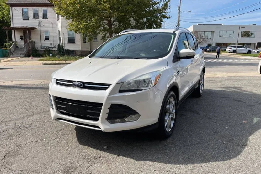 2016 Ford Escape Titanium photo 1