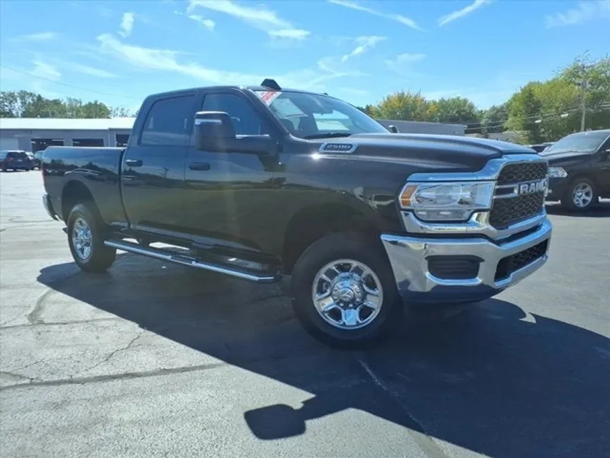 2024 Ram 2500 Tradesman photo 1