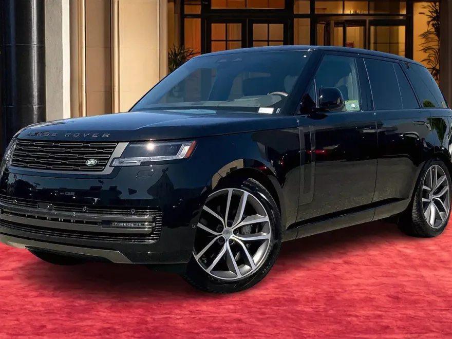 2025 Land Rover Range Rover SE photo 1