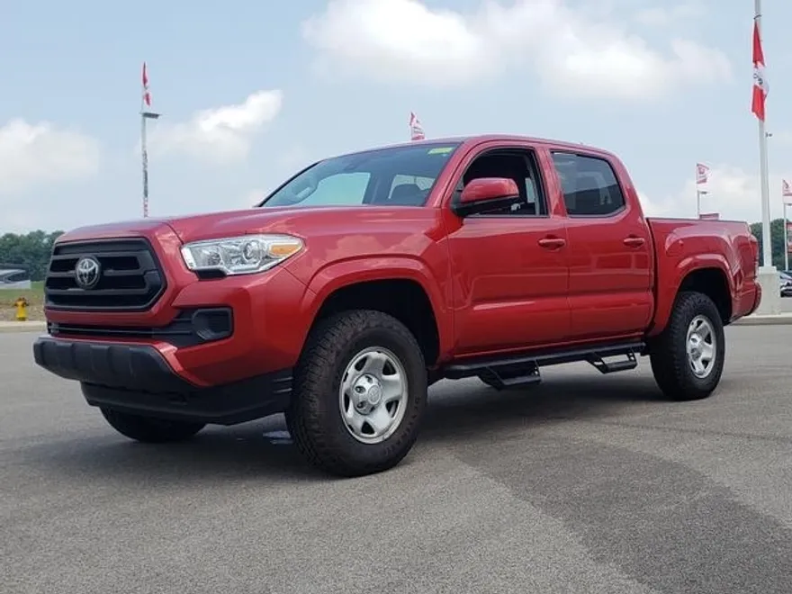 2022 Toyota Tacoma SR 4x4 Double Cab photo 1