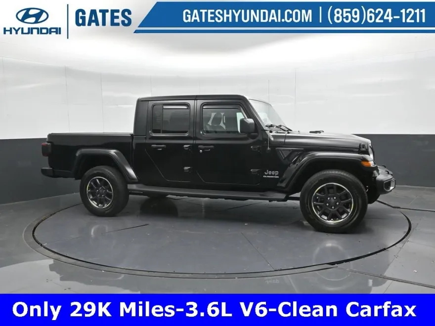 2022 Jeep Gladiator Overland photo 1