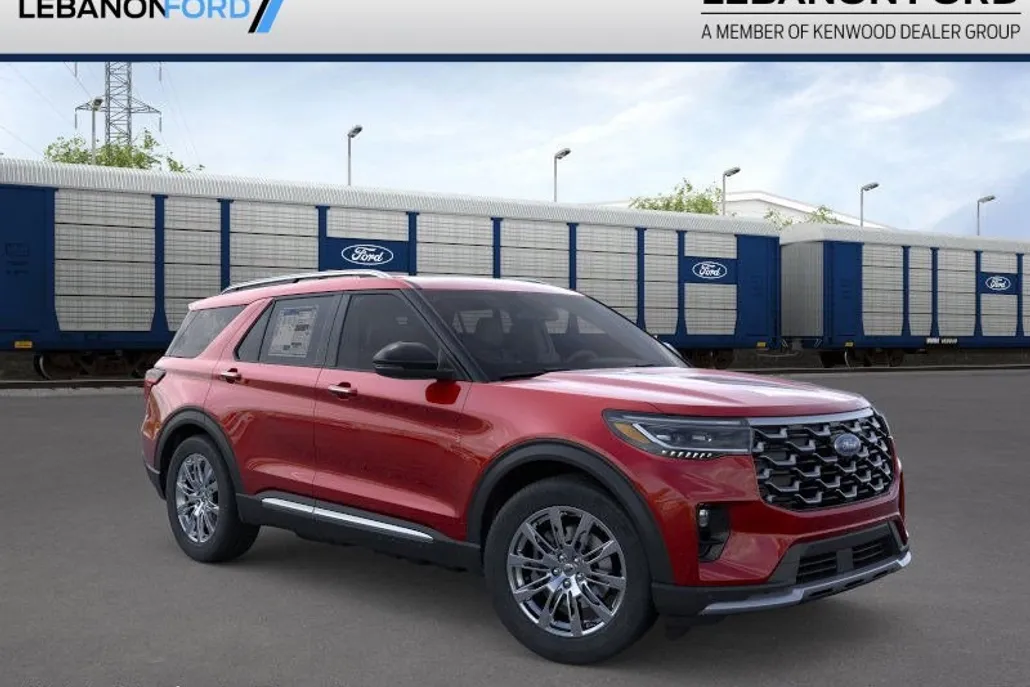 2025 Ford Explorer Platinum photo 1