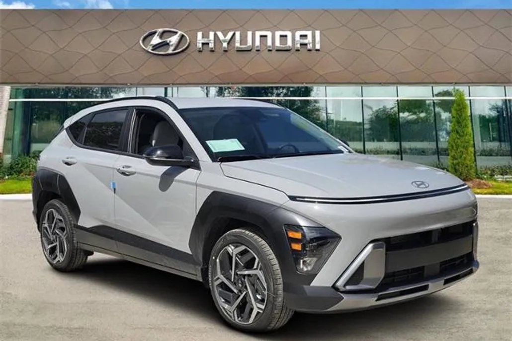 2026 Hyundai Kona SEL photo 1
