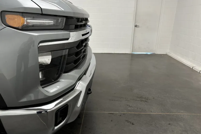2024 Chevrolet Silverado 2500HD LT photo 1