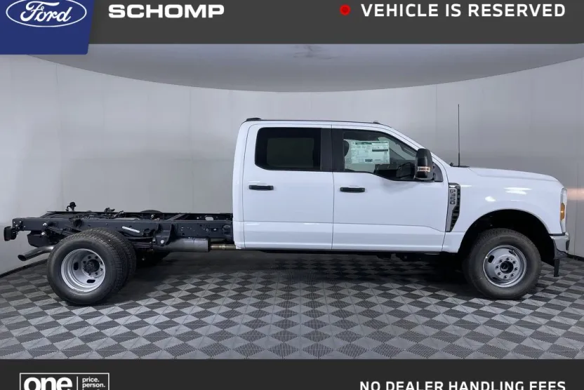 2026 Ford F-350 XL photo 1