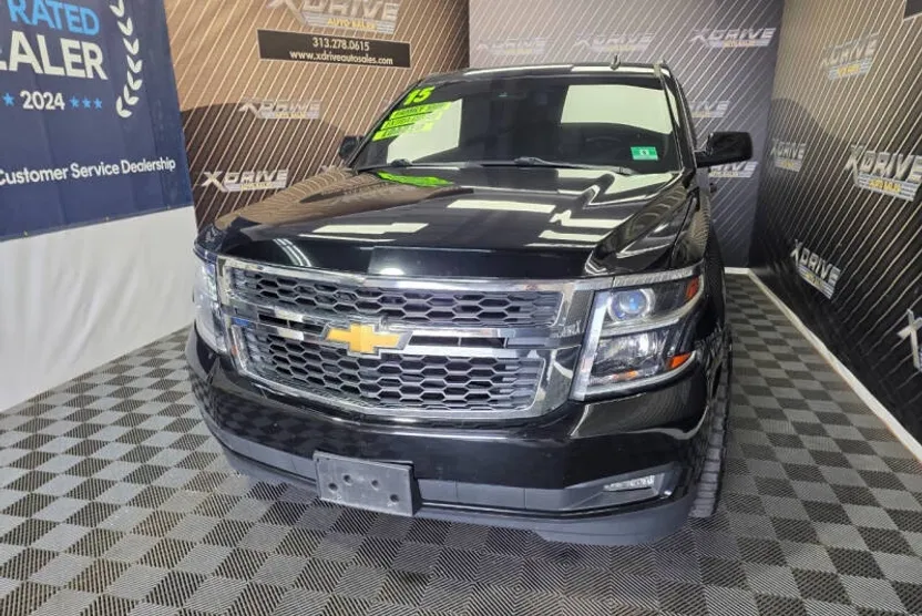 2015 Chevrolet Tahoe LT photo 1