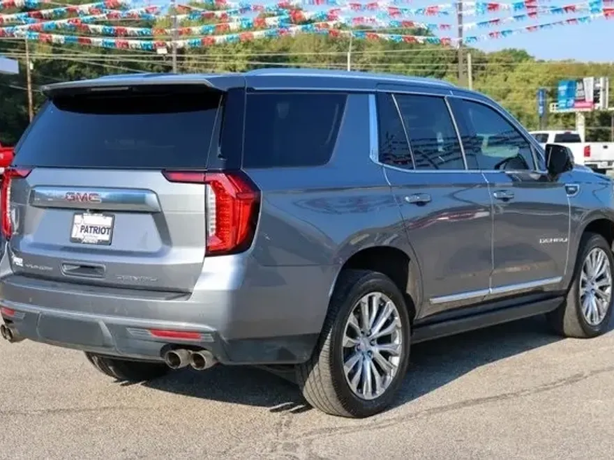 2022 Gmc Yukon Denali photo 1