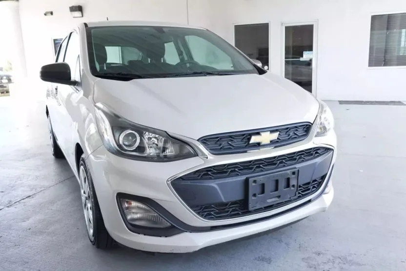 2020 Chevrolet Spark LS photo 1