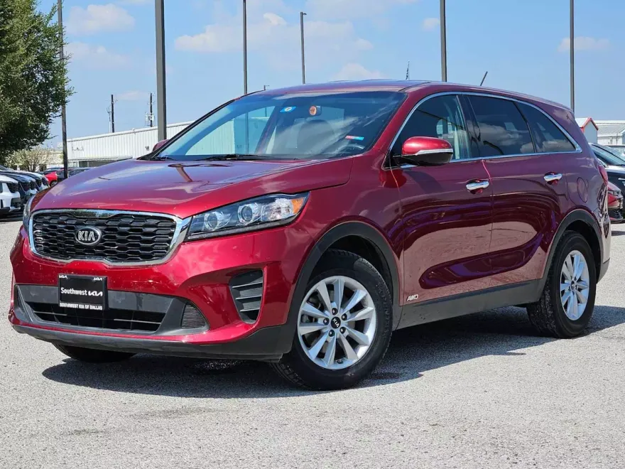 2020 Kia Sorento LX photo 1