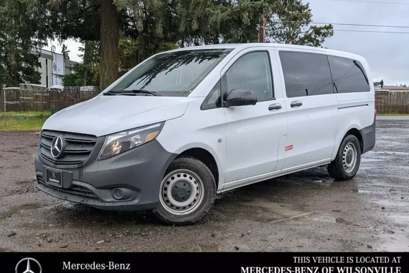 2023 Mercedes Benz Metris photo 1