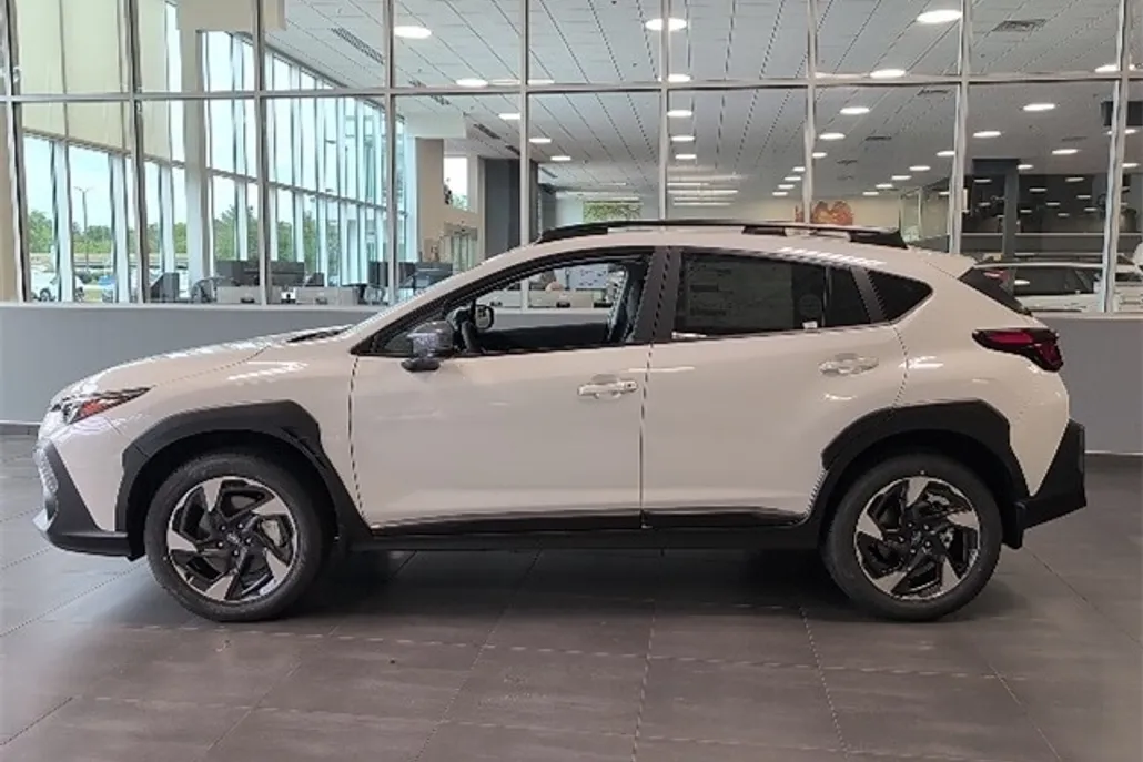 2025 Subaru Crosstrek Limited photo 1