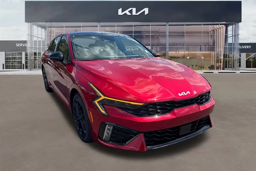 2026 Kia K5 GT-Line photo 1