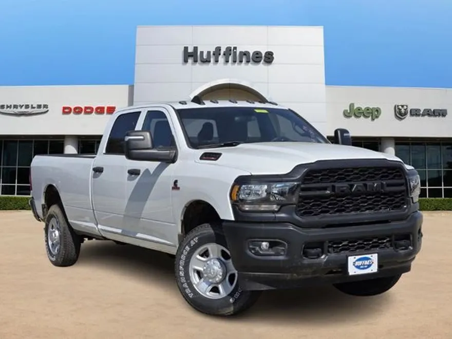 2023 Ram 2500 Tradesman photo 1