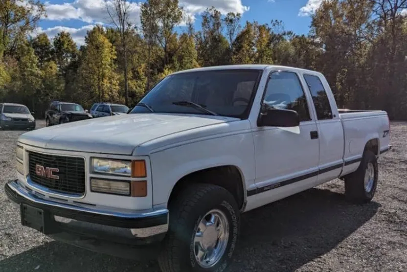 1997 Gmc Sierra 1500 SL photo 1