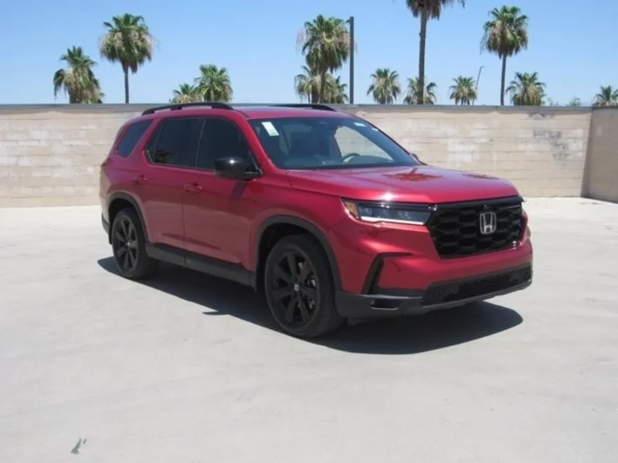 2025 Honda Pilot Black Edition photo 1
