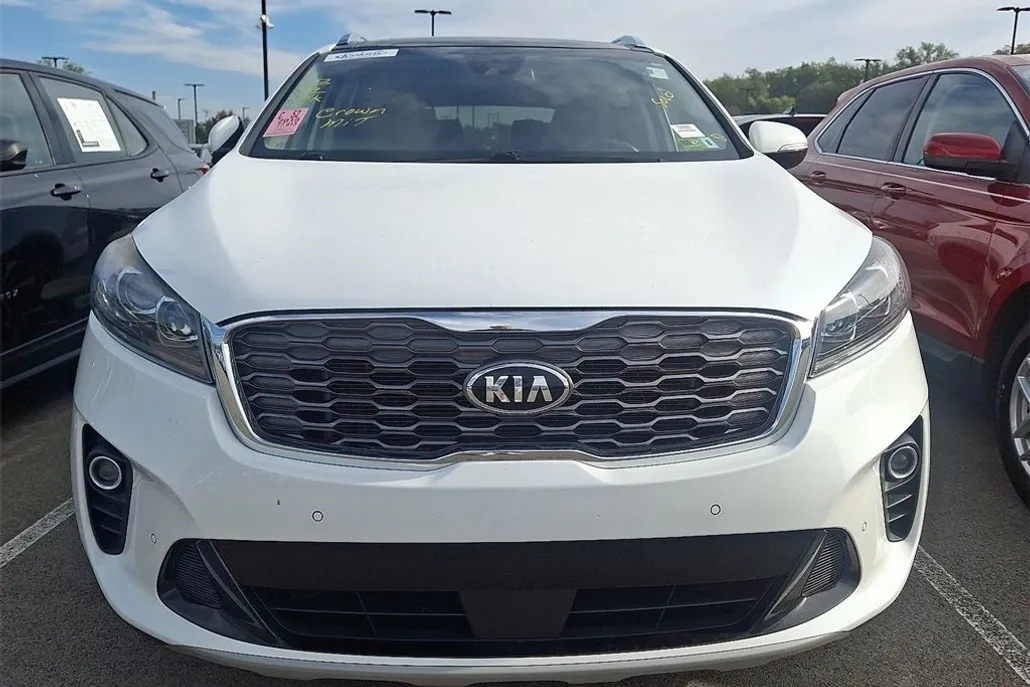 2019 Kia Sorento EX photo 1