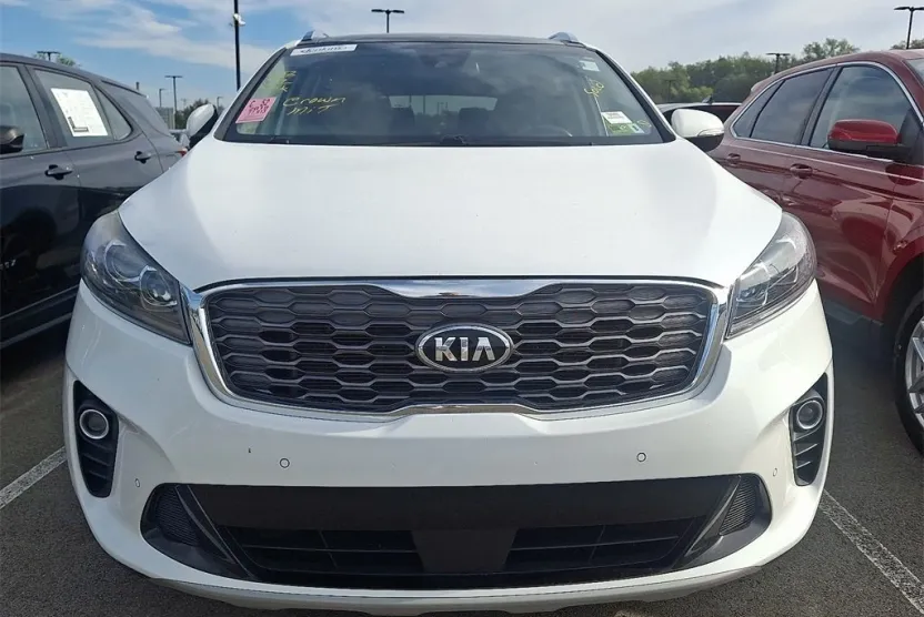 2019 Kia Sorento EX photo 1