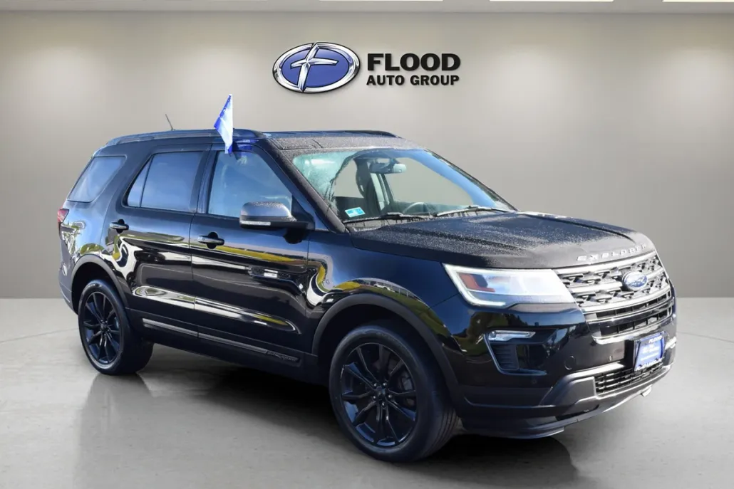 2018 Ford Explorer XLT photo 1