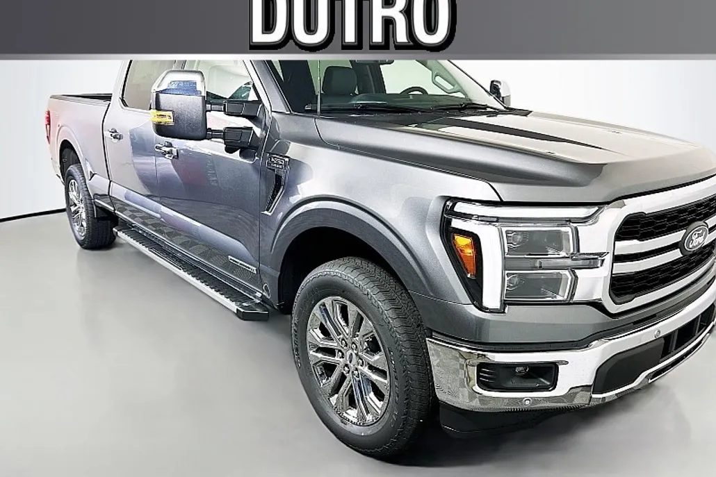 2025 Ford F-150 Lariat photo 1
