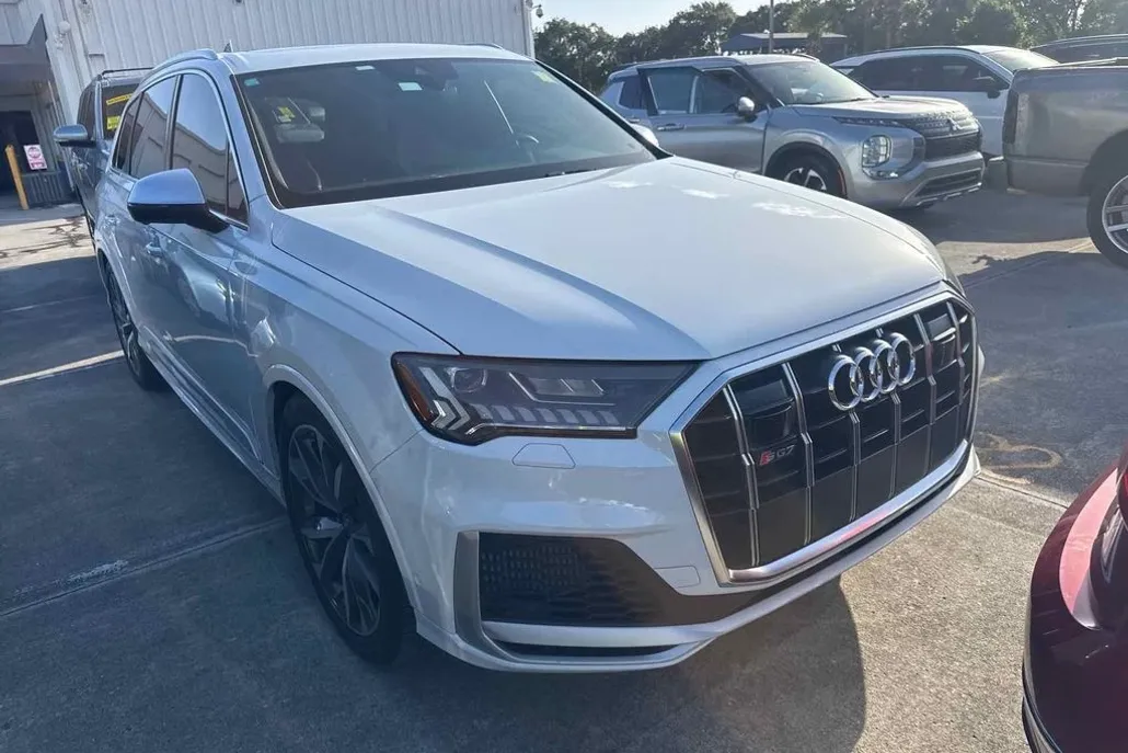 2020 Audi SQ7 Premium Plus photo 1