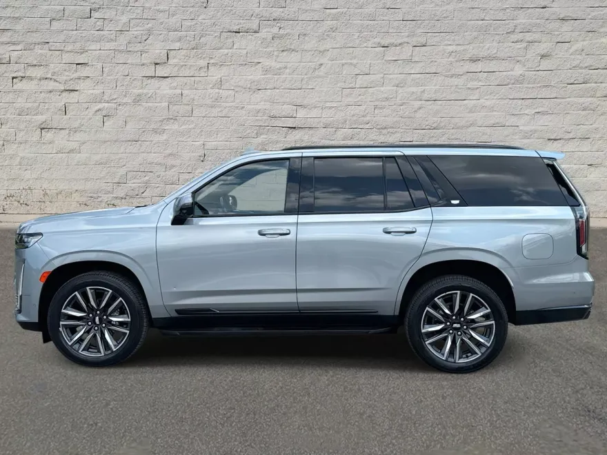 2024 Cadillac Escalade Sport photo 1