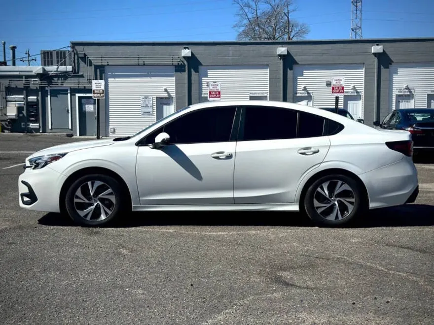 2023 Subaru Legacy Premium photo 1