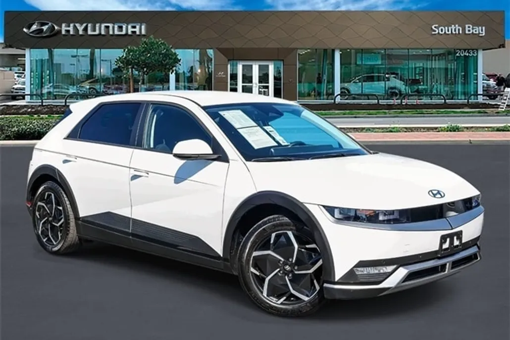 2024 Hyundai Ioniq 5 SEL photo 1