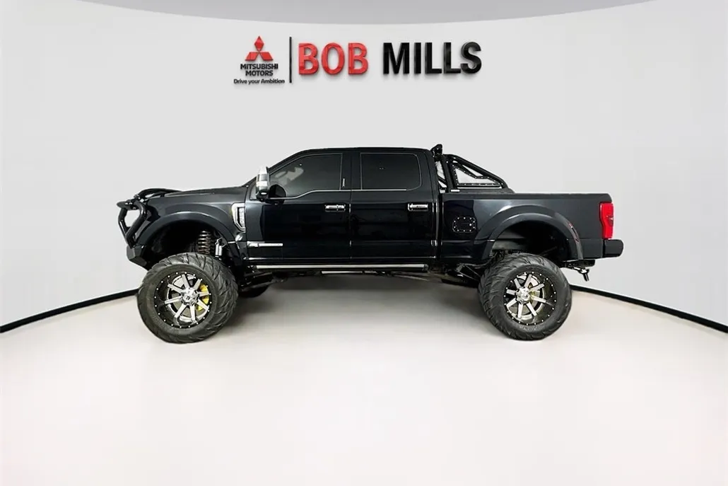 2017 Ford F-250 Platinum photo 1