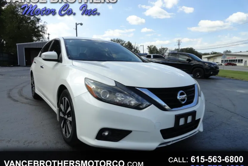 2017 Nissan Altima 2.5 SL photo 1