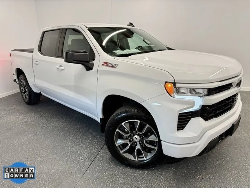 2023 Chevrolet Silverado 1500 RST photo 1