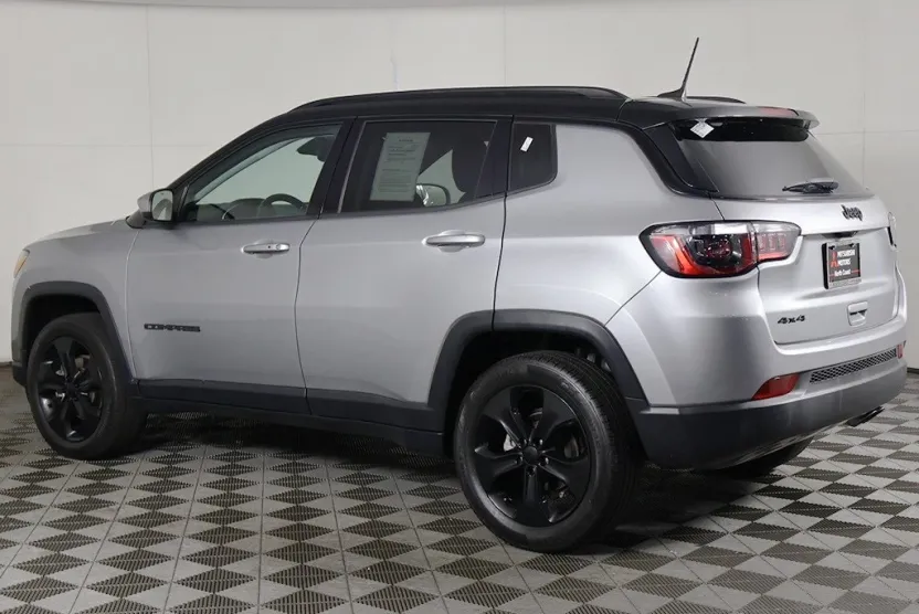 2021 Jeep Compass Altitude photo 1