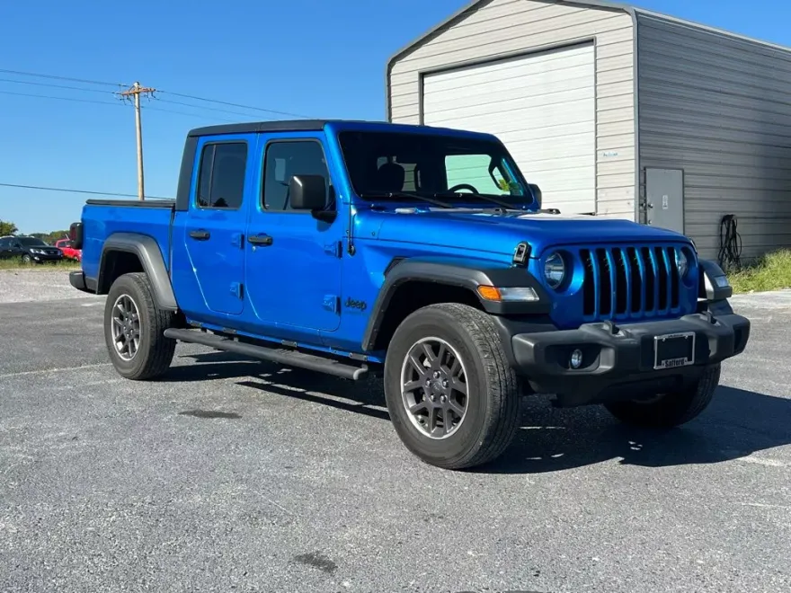 2020 Jeep Gladiator Sport photo 1