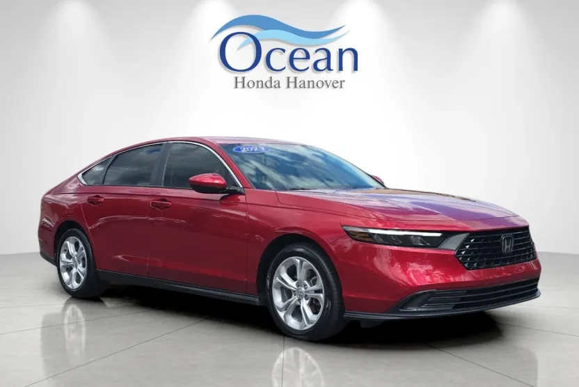 2023 Honda Accord LX photo 1