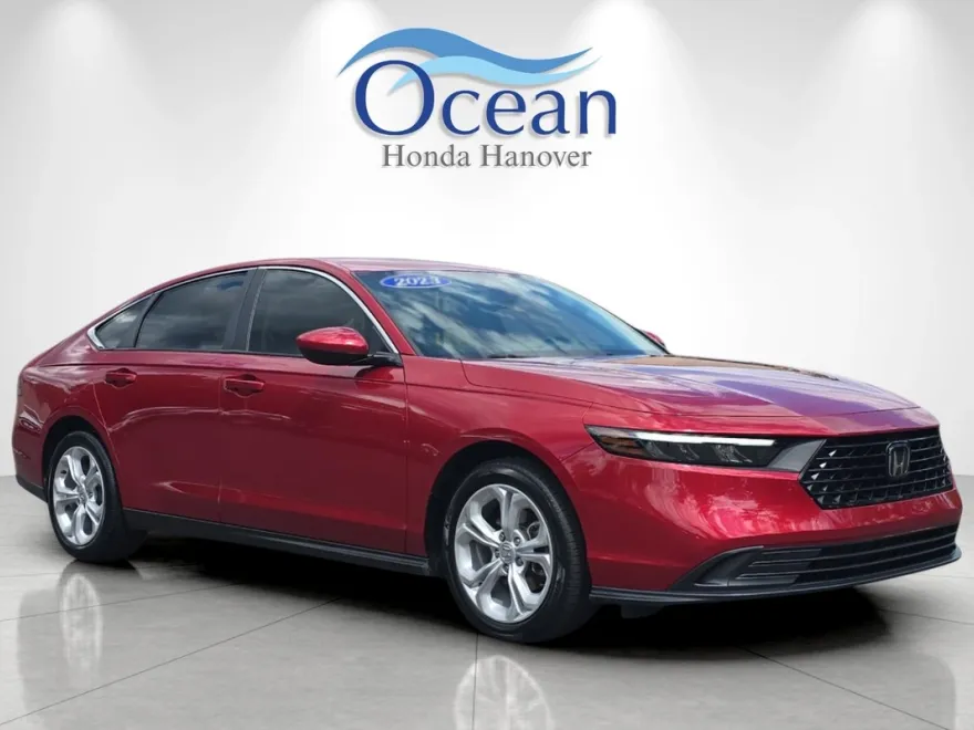 2023 Honda Accord LX photo 1