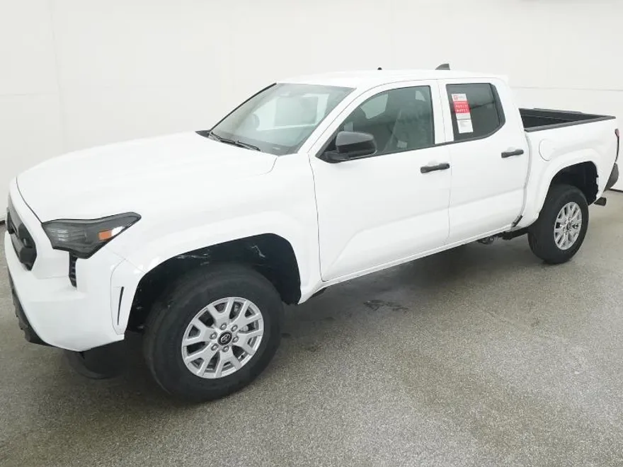 2025 Toyota Tacoma SR Double Cab photo 1