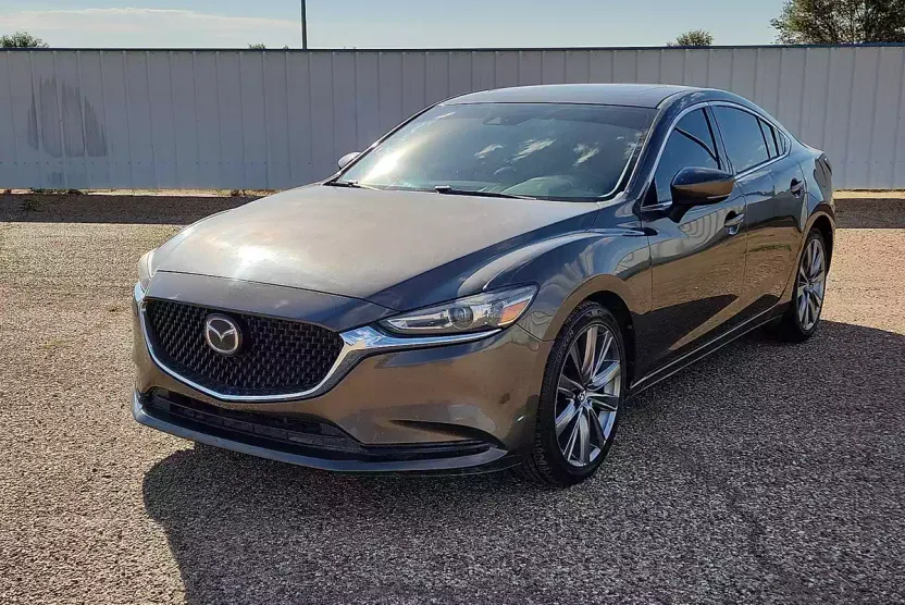 2018 Mazda Mazda6 Touring photo 1
