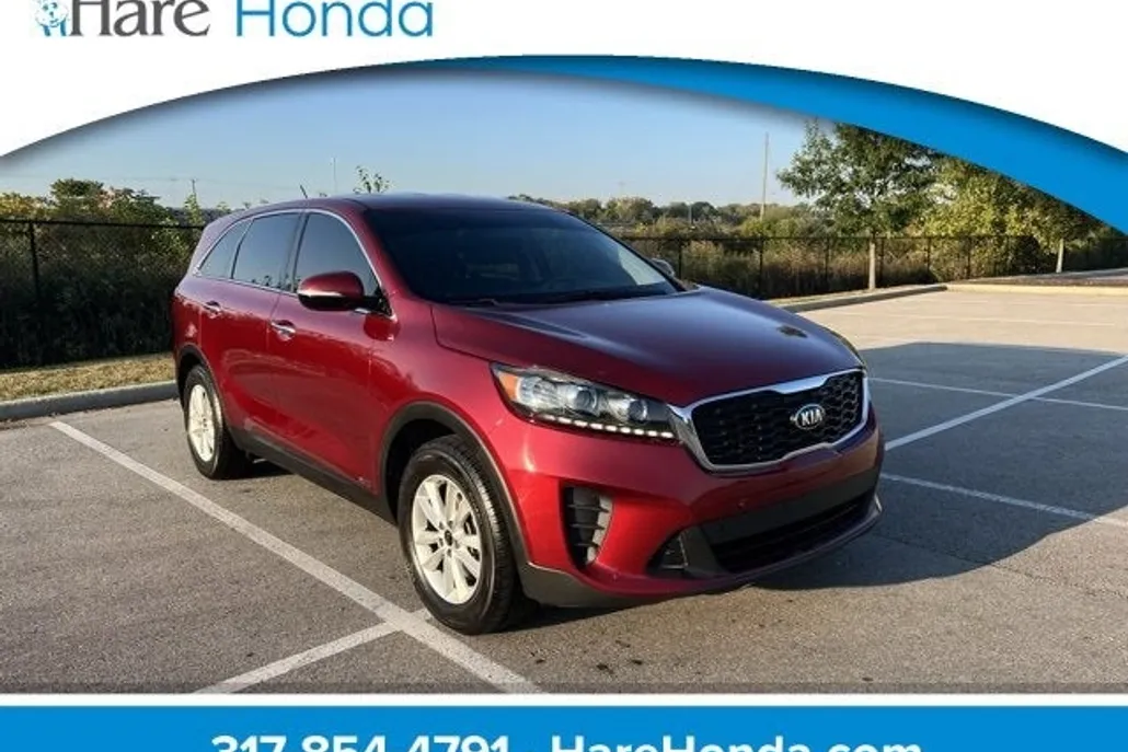 2019 Kia Sorento LX photo 1