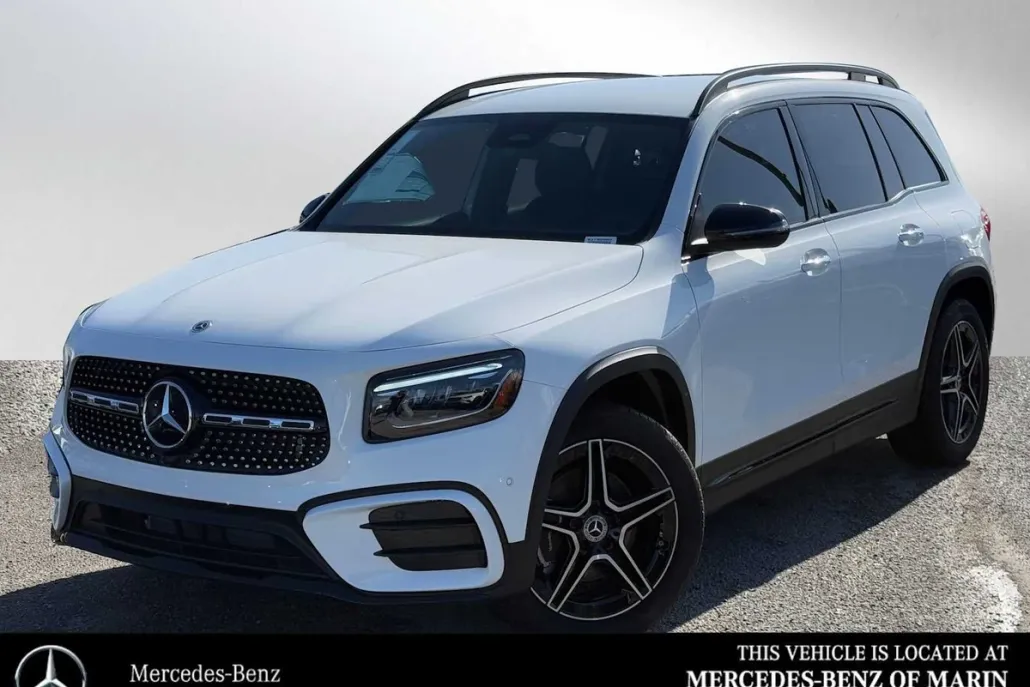 2024 Mercedes Benz GLB 250 photo 1