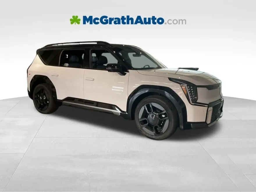 2026 Kia EV9 GT-Line photo 1
