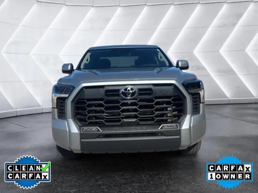 2024 Toyota Tundra SR5 photo 1