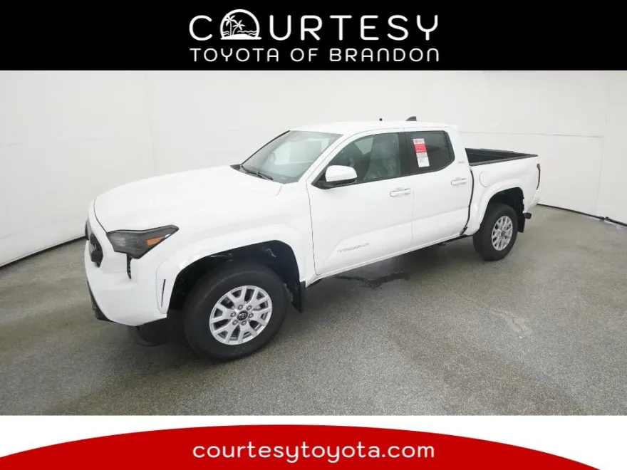 2025 Toyota Tacoma SR5 photo 1