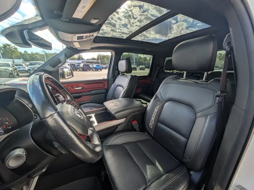 2020 Ram 1500 Rebel photo 1