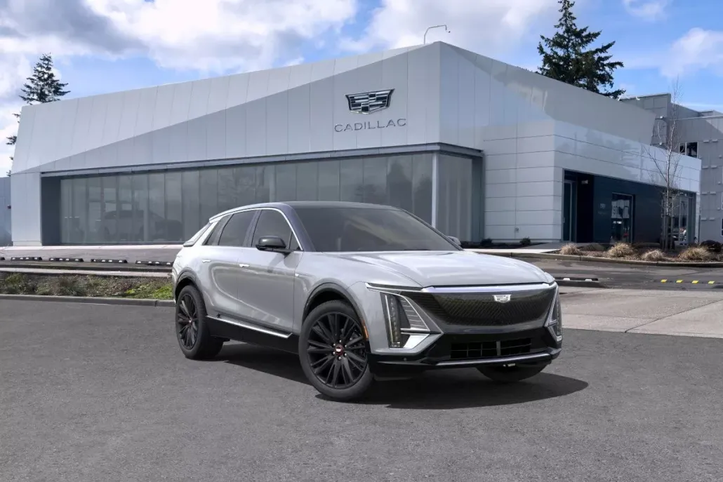 2025 Cadillac Lyriq Luxury photo 1