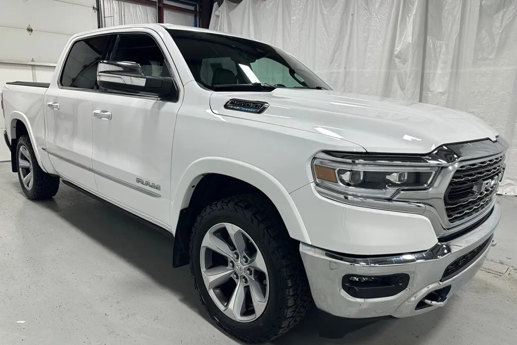2021 Ram 1500 Limited photo 1