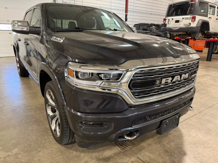 2020 Ram 1500 Limited photo 1