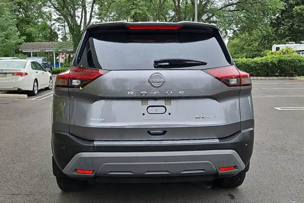 2023 Nissan Rogue SV photo 1